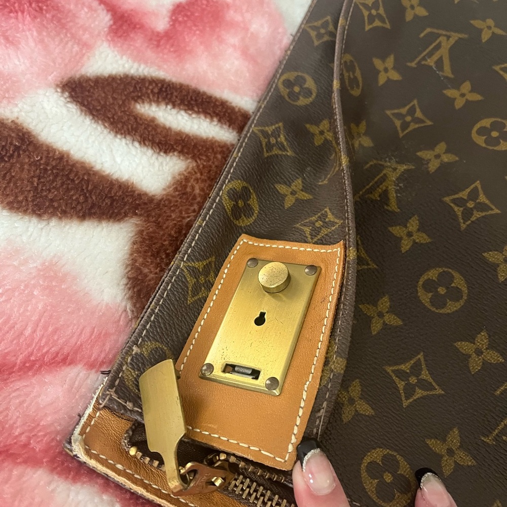 Louis Vuitton Monogram laptop bag - Picture 5 of 14
